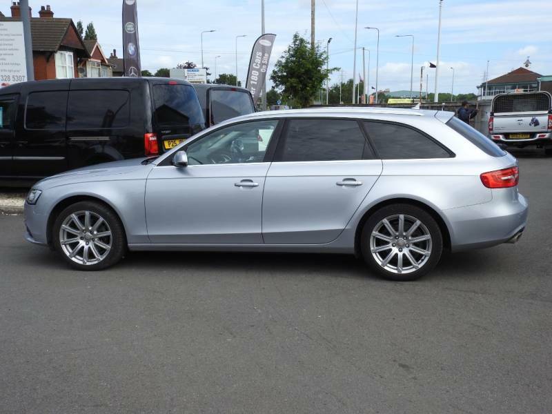 Audi A4 2.0 Tdi 177 Quattro Se Technik Silver #2