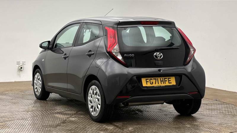 Toyota Aygo 1.0 Vvt-i X-play Tss Grey #2
