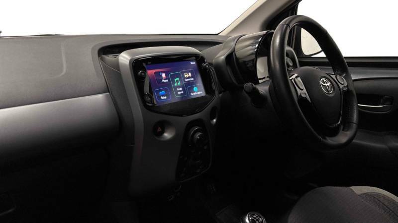 Toyota Aygo 1.0 Vvt-i X-play Tss Grey #4