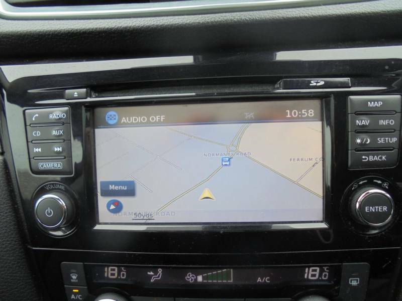 Nissan Qashqai 1.3 Dig-t 140 Tekna Plus White #9