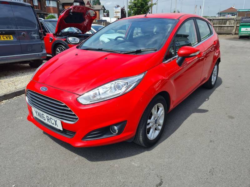 Ford Fiesta 1.25 82 Zetec - 2016 16 Red