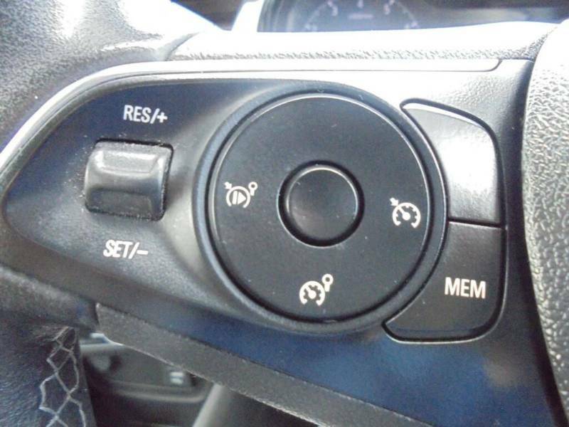 Vauxhall Crossland X 1.2 Tech Line Nav Blue #10