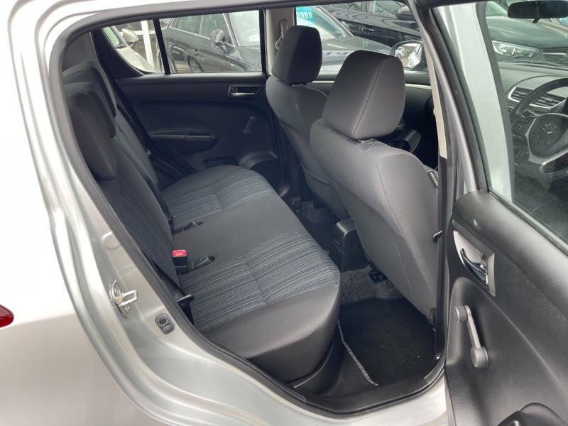 Suzuki Swift 1.2 Sz4 Euro 5 2015 Grey #11