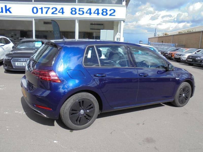 Volkswagen e-Golf 99Kw E-golf 35Kwh Blue #5