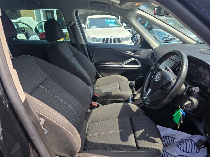 Vauxhall Zafira 1.4T Design Silver #18