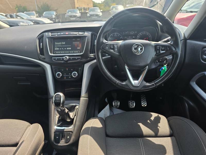Vauxhall Zafira 1.4T Design Silver #17