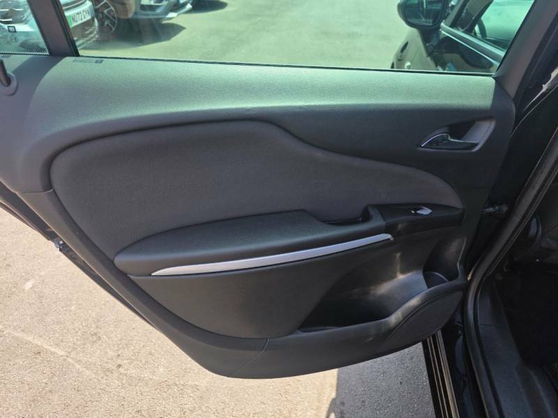 Vauxhall Zafira 1.4T Design Silver #12