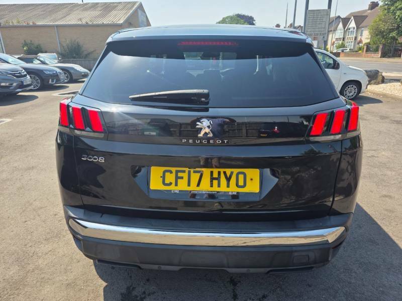 Peugeot 3008 1.6 Bluehdi 120 Allure Black #4
