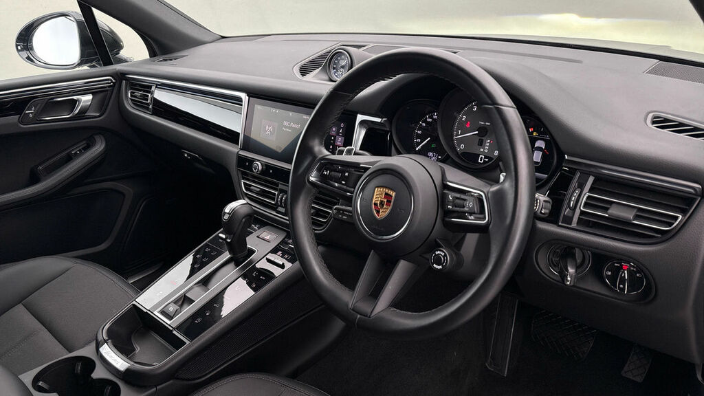 Porsche Macan 2.9T V6 S Suv Pdk 4Wd Euro 6 Ss 380 RX22YHS Black #5