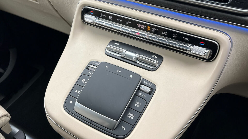 Mercedes-Benz V Class 2.0 V220d Premium Mpv G-tronic Euro 6 LO24PZC Black #6