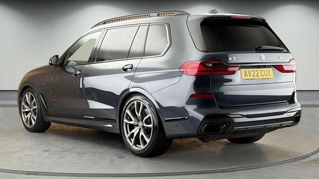 BMW X7 X7 M50i AV22CUX Grey #2