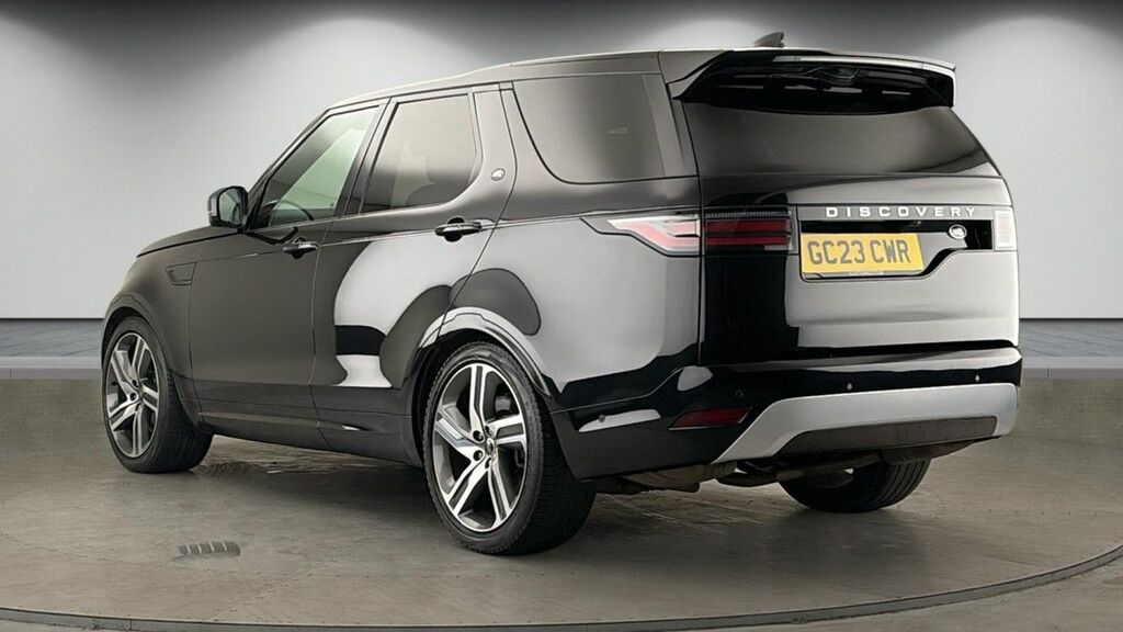 Land Rover Discovery 3.0 D300 Mhev Metropolitan Edition Suv GC23CWR Black #2