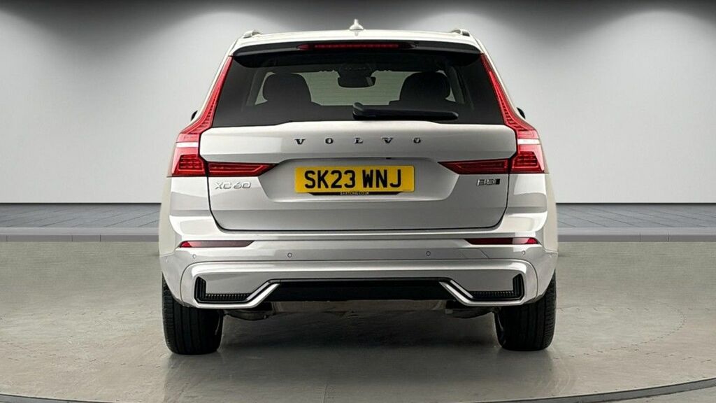 Volvo XC60 2.0 B5 Mhev Ultimate Suv Hybrid Aw SK23WNJ Silver #4