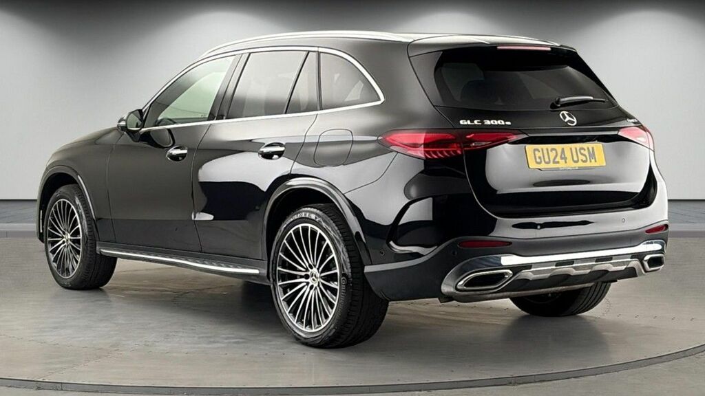 Mercedes-Benz GLC Class 2.0 Glc300e 31.2Kwh Amg Line Premium Plus Suv GU24USM Black #2