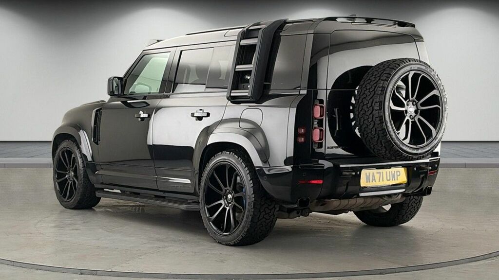 Land Rover Defender 110 2.0 P400e 15.4Kwh X-dynamic Se Suv Plug Black #2