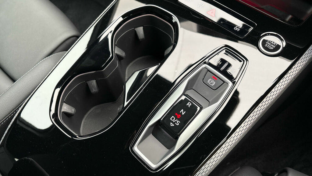 Audi A5 2.0 E-hybrid 25.9Kwh S Line Saloon Plug RK75DMU White #6
