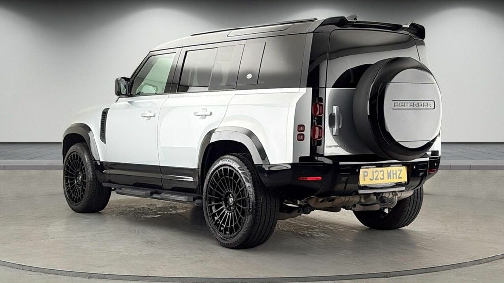 Land Rover Defender 110 3.0 D300 Mhev Hse Suv 4Wd Euro 6 PJ23WHZ Silver #2