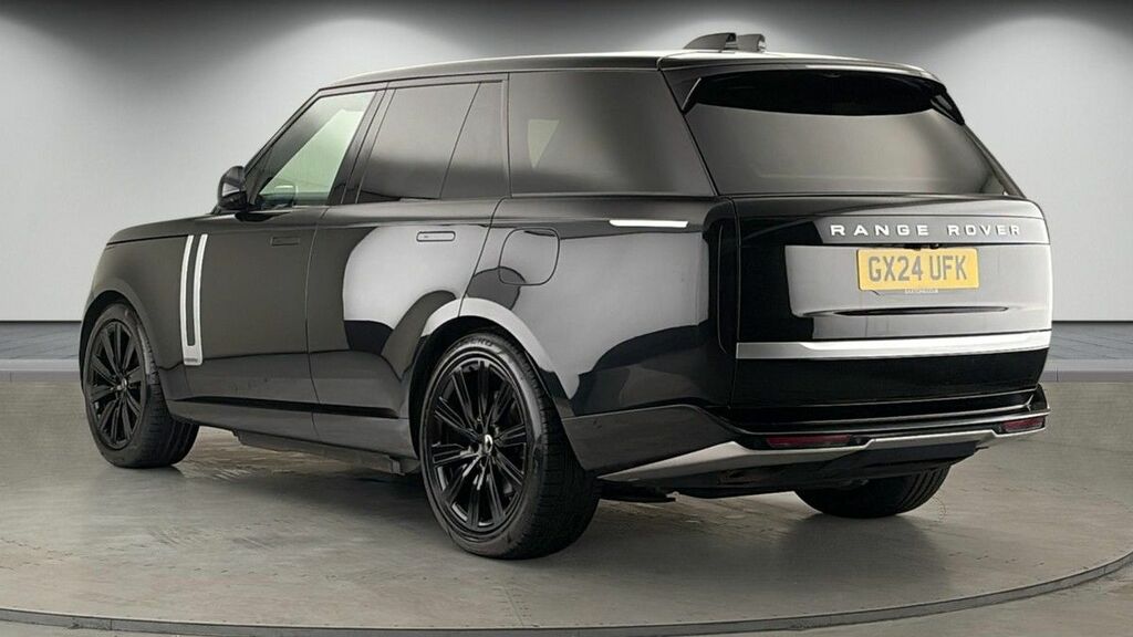 Land Rover Range Rover 3.0 P460e 38.2Kwh Suv Plu GX24UFK Black #2
