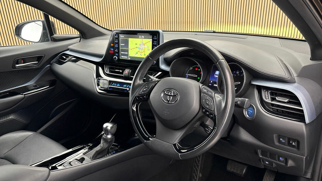 Toyota C-Hr 1.8 Vvt-h Design Suv Hybrid Cvt Euro 6 EO70GJV Black #5