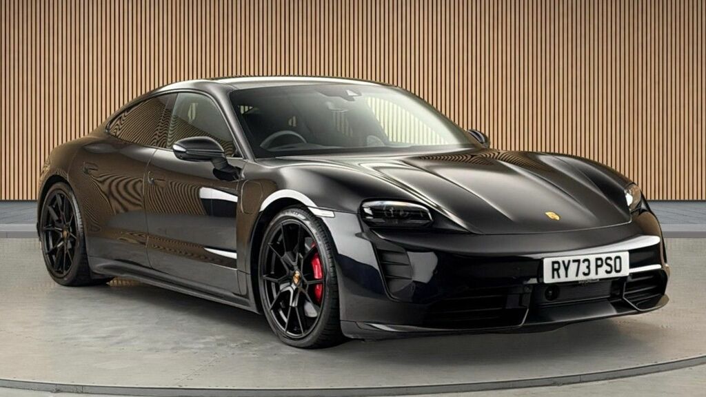 Porsche Taycan Performance Plus 93.4Kwh Gts Saloon A Black