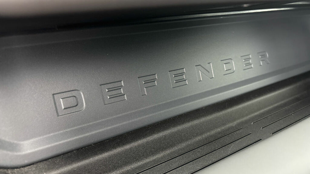 Land Rover Defender 110 3.0 D300 Mhev X-dynamic Hse Hard Top Suv Diese GN24WMK Black #6