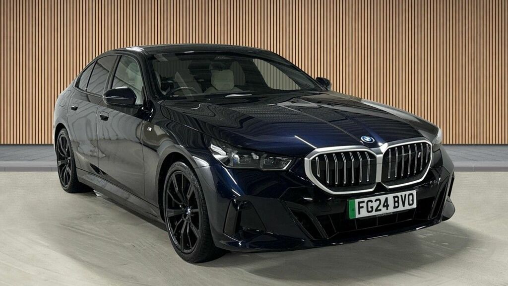 BMW i5 40 83.9Kwh M Sport Saloon Edrive FG24BVO Black