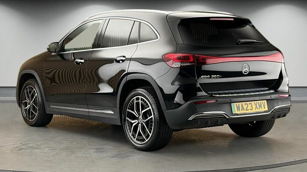 Mercedes-Benz EQA Eqa 250 70.5Kwh Amg Line Premium Suv Electr Black #2
