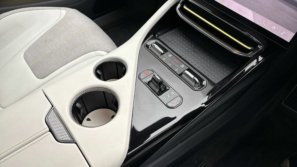 Lotus Eletre 450Kw 112Kwh Black #18