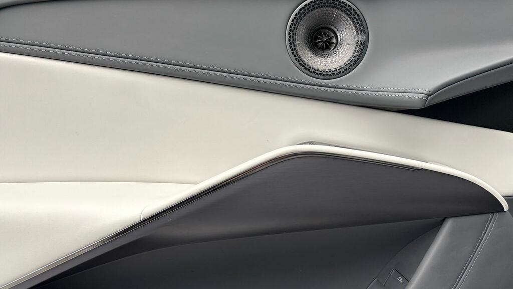 Lotus Eletre 450Kw 112Kwh Black #19