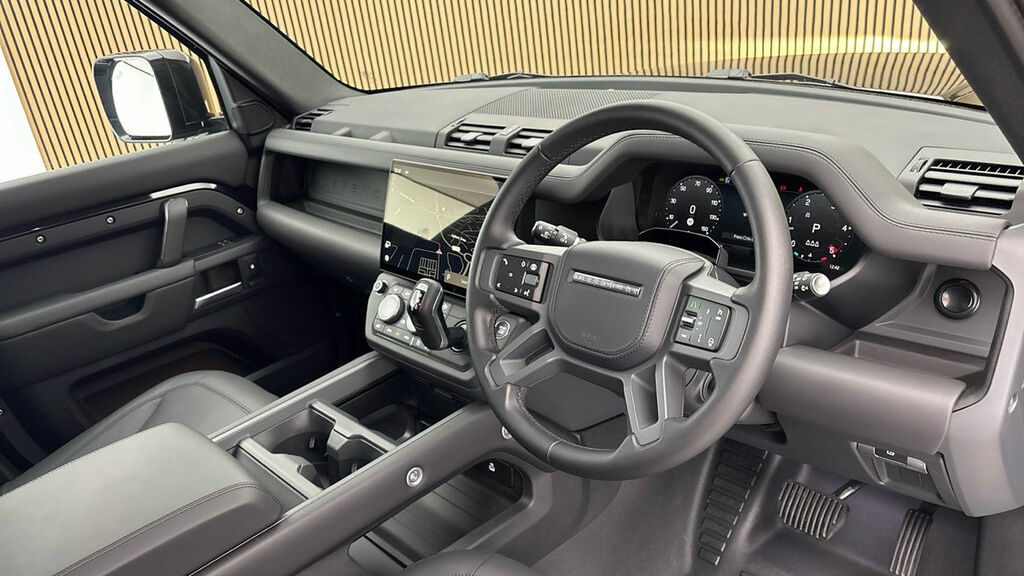 Land Rover Defender 110 3.0 D250 Mhev X-dynamic Hse Suv 4W LB26JBY Black #5