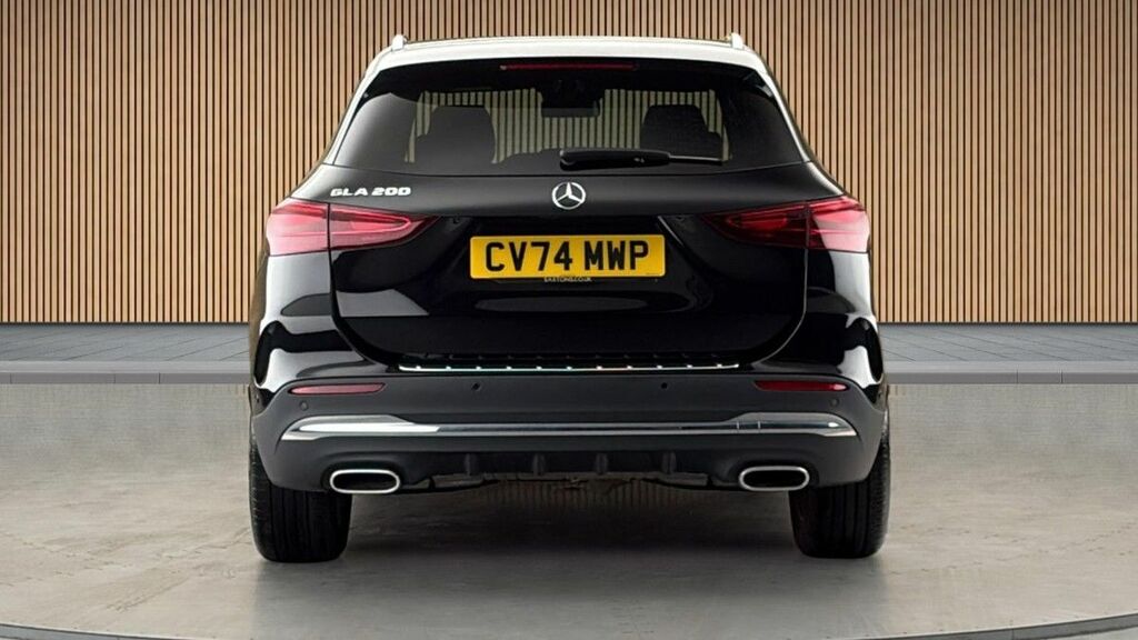 Mercedes-Benz GLA Class 1.3 Gla200h Mhev Amg Line Premium Suv Black #4
