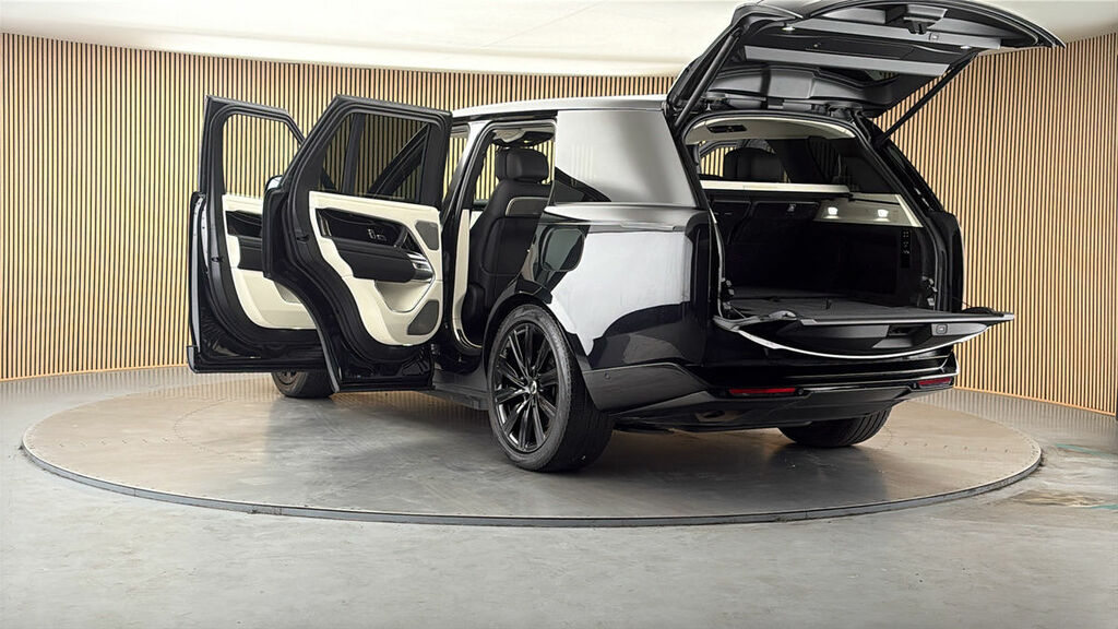 Land Rover Range Rover Sv Black #23