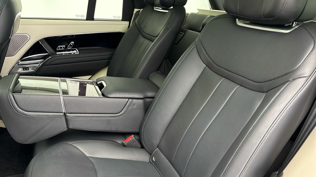 Land Rover Range Rover Sv Black #9