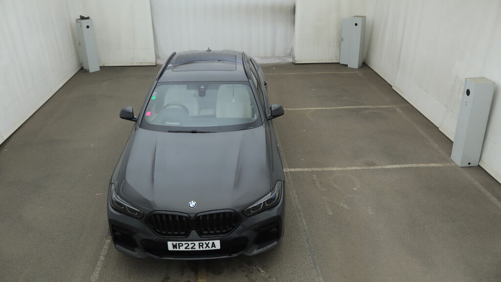 BMW X6 X6 M50i Black #7