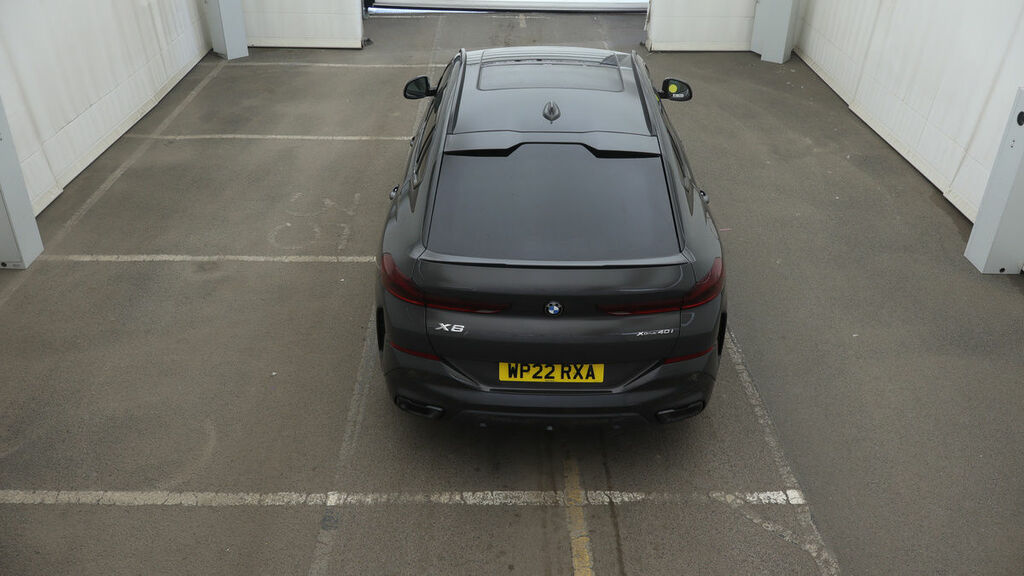 BMW X6 X6 M50i Black #8