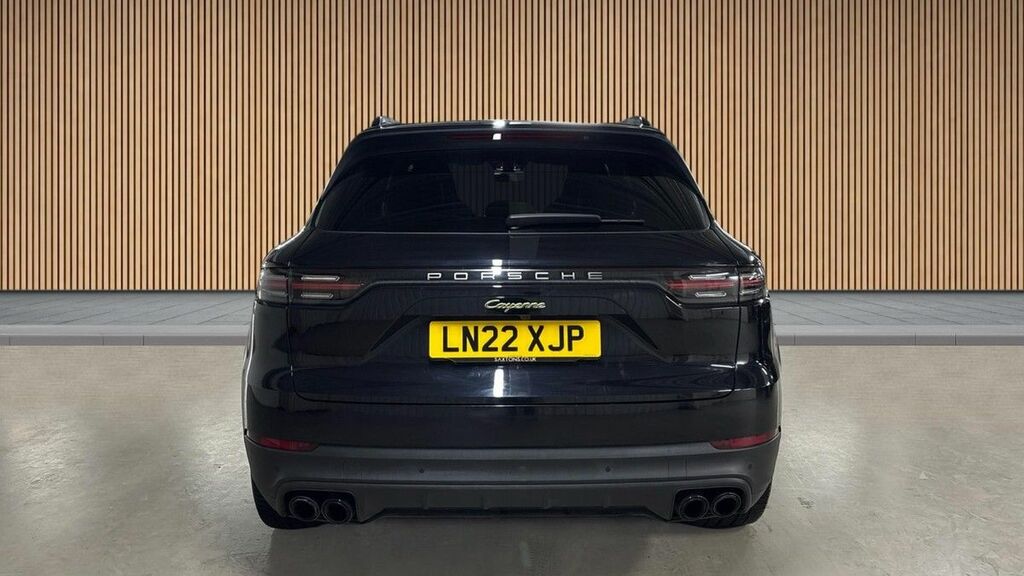 Porsche Cayenne 3.0 V6 E-hybrid 17.9Kwh Platinum Edition Suv P #4