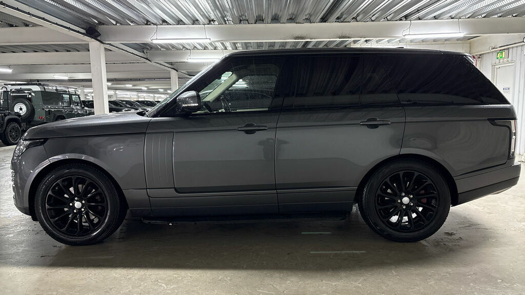 Land Rover Range Rover Core Black #15