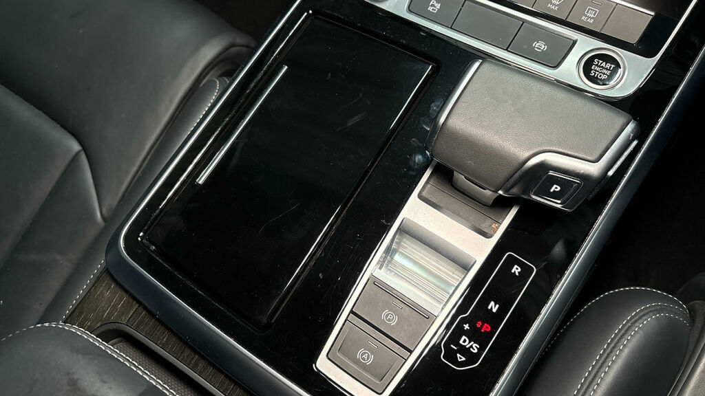 Audi Q7 3.0 Tfsie V6 55 Black Edition Suv Plug- WU74HYP Grey #6