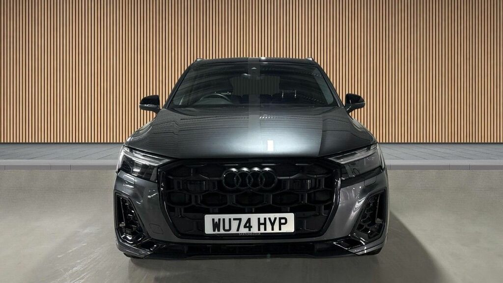 Audi Q7 3.0 Tfsie V6 55 Black Edition Suv Plug- WU74HYP Grey #3