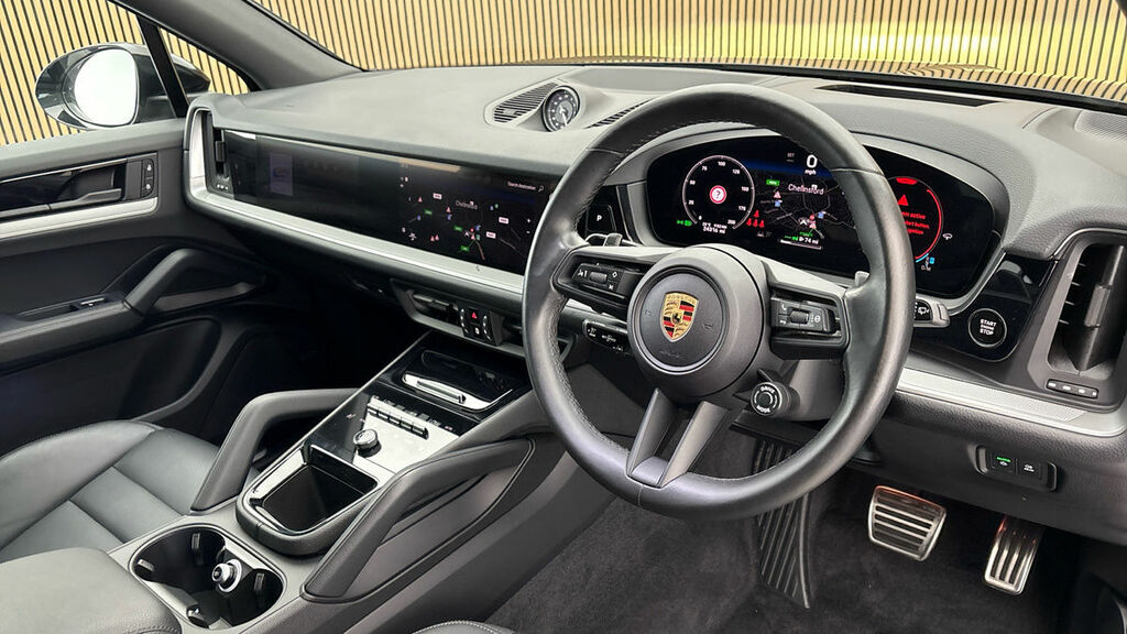Porsche Cayenne 3.0 V6 E-hybrid 25.9Kwh S Suv Plug-in H MV24SOA Black #5