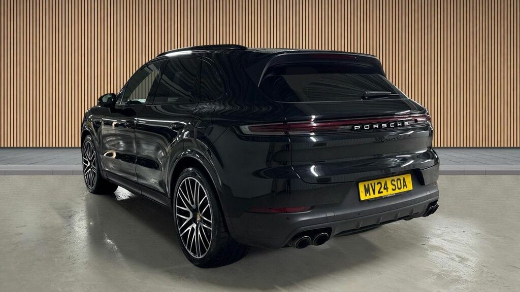 Porsche Cayenne 3.0 V6 E-hybrid 25.9Kwh S Suv Plug-in H Black #2