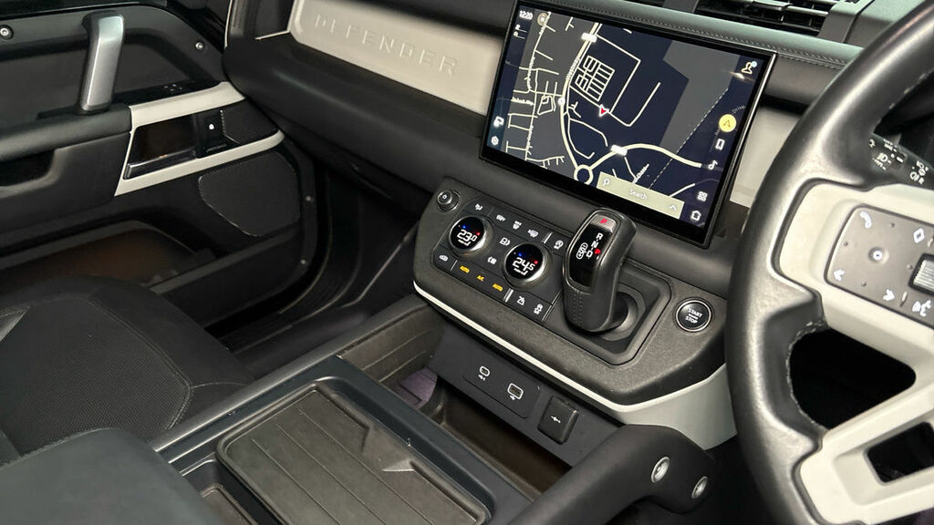Land Rover Defender 90 X-dynamic Se Grey #18