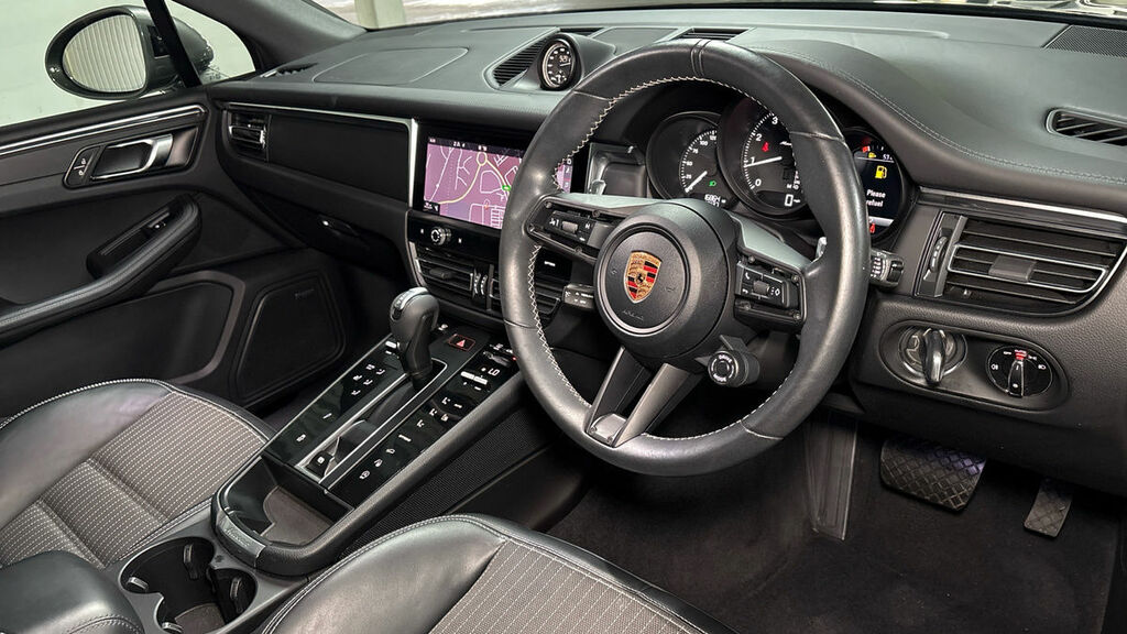 Porsche Macan 2.0T T Suv Pdk 4Wd Euro 6 Ss 265 Ps HT74OPK #5