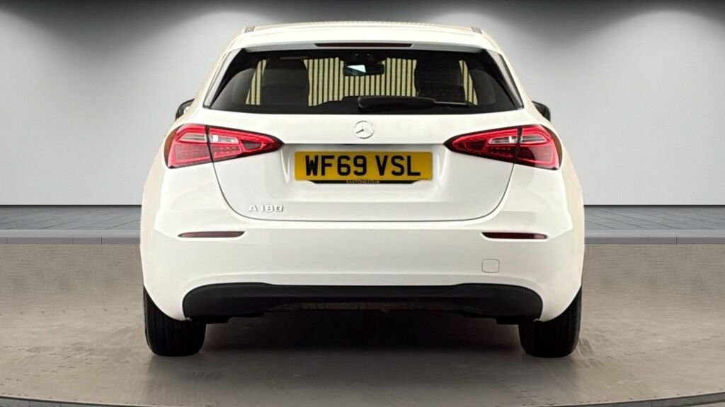 Mercedes-Benz A Class 1.3 A180 Se Hatchback Euro 6 S WF69VSL White #4