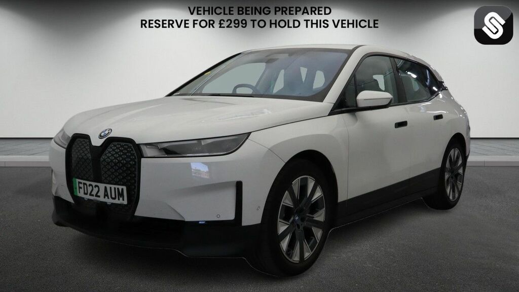 BMW iX 40 76.6Kwh Sport Suv Xdrive 326 White #2