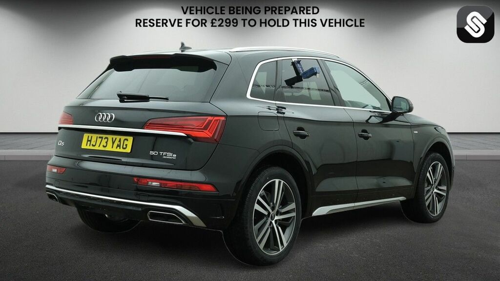 Audi Q5 2.0 Tfsie 50 S Line Suv Plug-in Hybrid Black #4