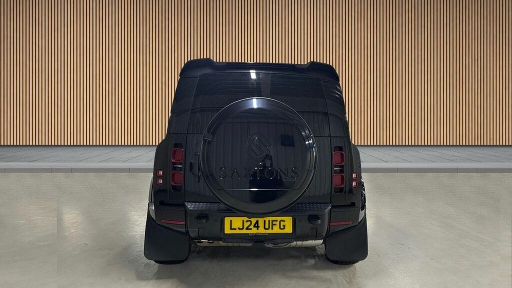 Land Rover Defender 110 3.0 D300 Mhev X-dynamic Hse Hard Top Suv Diese Black #4
