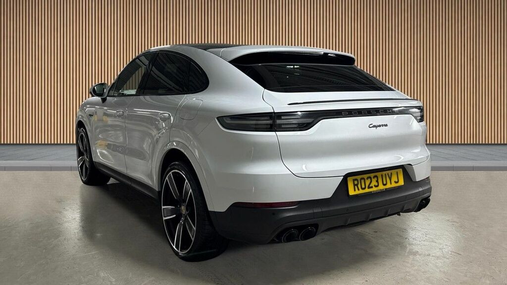Porsche Cayenne 3.0 V6 E-hybrid 17.9Kwh Platinum Edition Coupe White #2