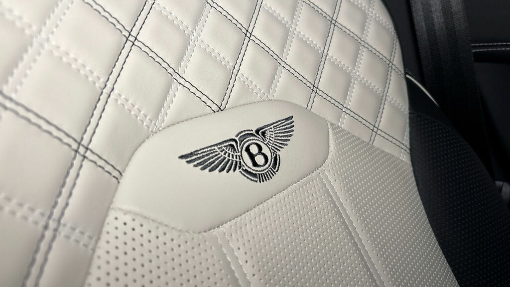 Bentley Bentayga 4.0 V8 S Mulliner Driving Spe Tour Spec Silver #27