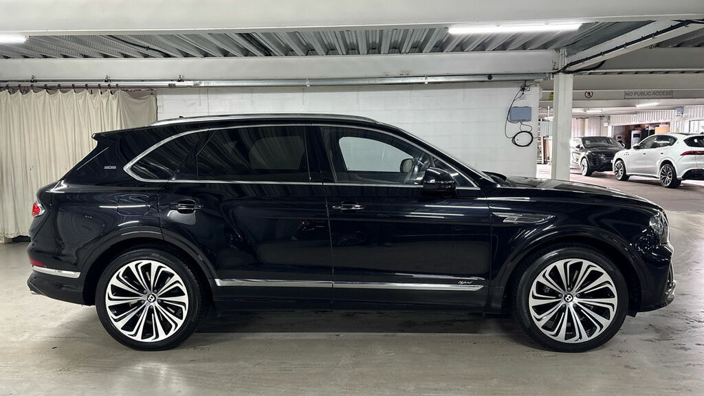 Bentley Bentayga 4.0 V8 S Mulliner Driving Spe Tour Spec Silver #16